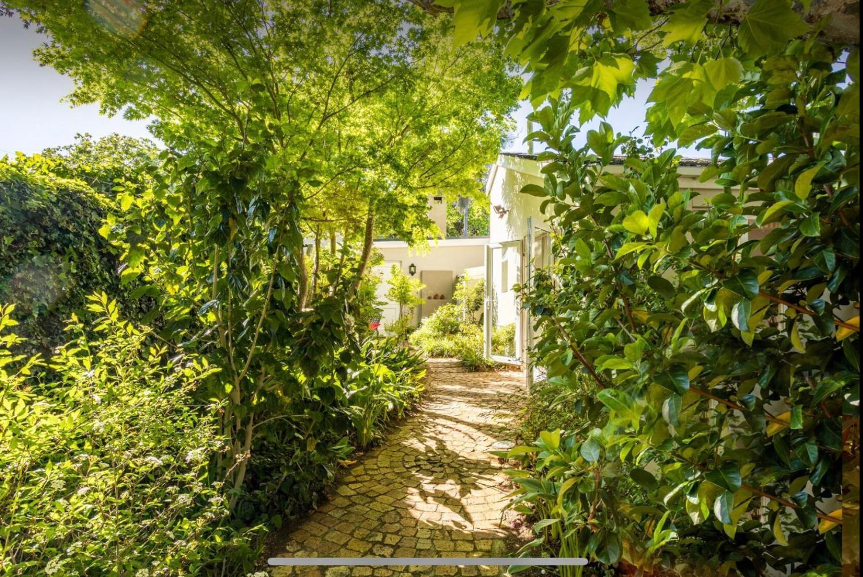 Guest Suite - Leafy Constantia Guest House Kapsztad Zewnętrze zdjęcie